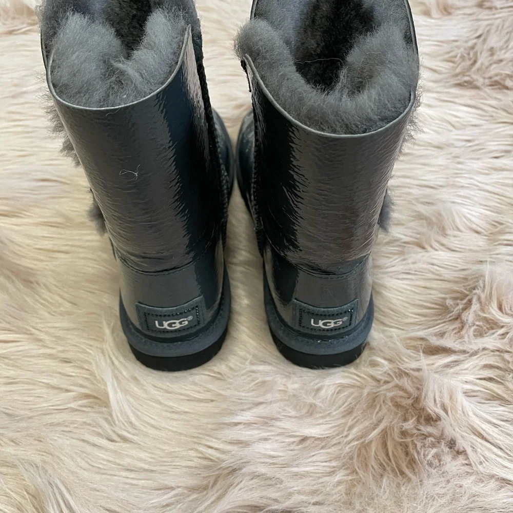 UGG W Bailey Button Mirage Boots - Picture 4 of 5
